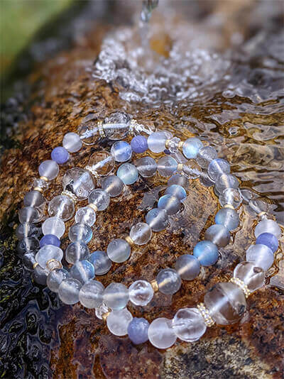 オーダーされた天然石ブレスレット