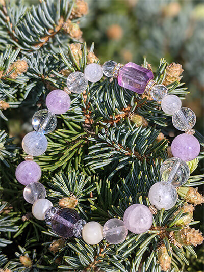 オーダーされた天然石ブレスレット