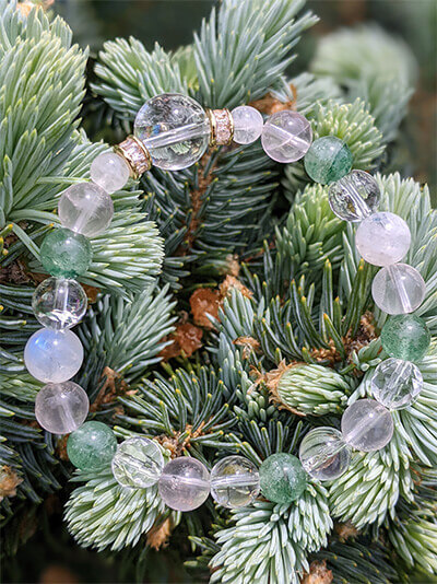 オーダーされた天然石ブレスレット